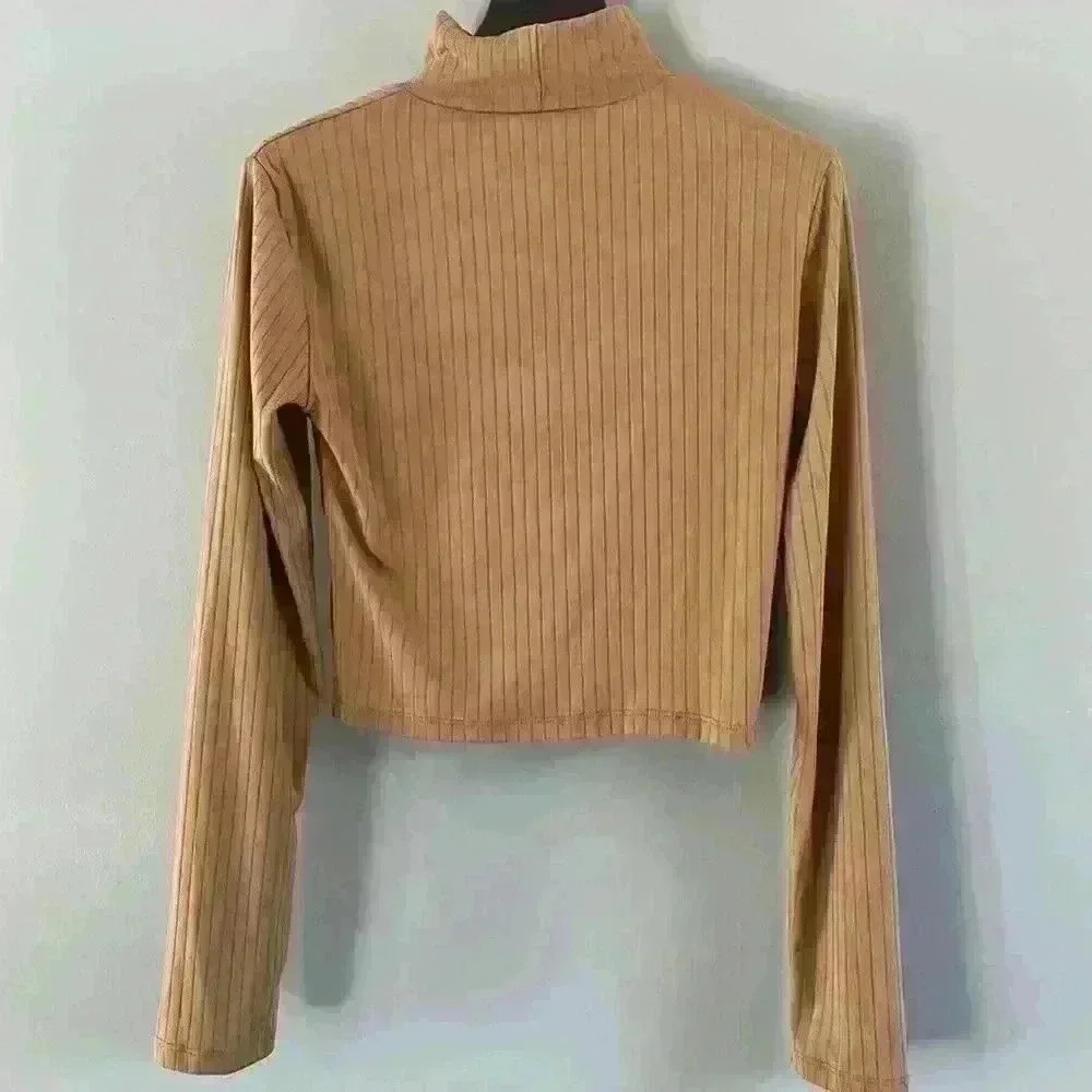 Ardene mock neck long sleeve ribbed top size medium - Picture 8 of 12
